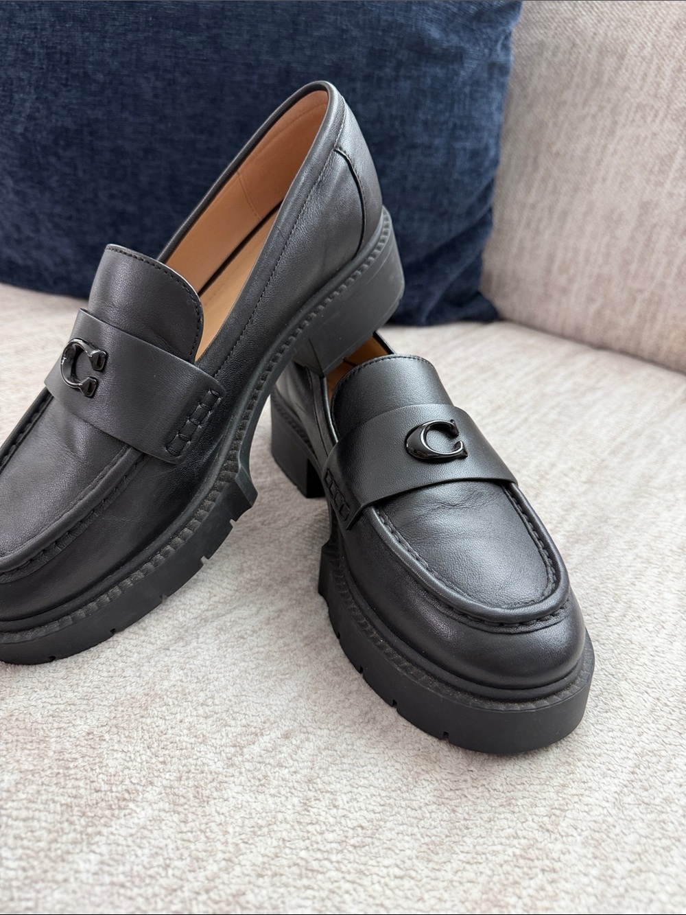 Coach Black Leather women’s Leah Loafers